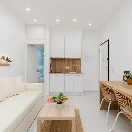 Lemon Pie By Halu! Charming Next To Aristotelous Square 塞萨洛尼基